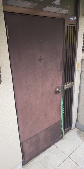 玄関ドア施工例