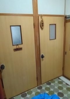 トイレ・洗面所のドア交換｜鍵付きで使いやすく快適にリフォーム